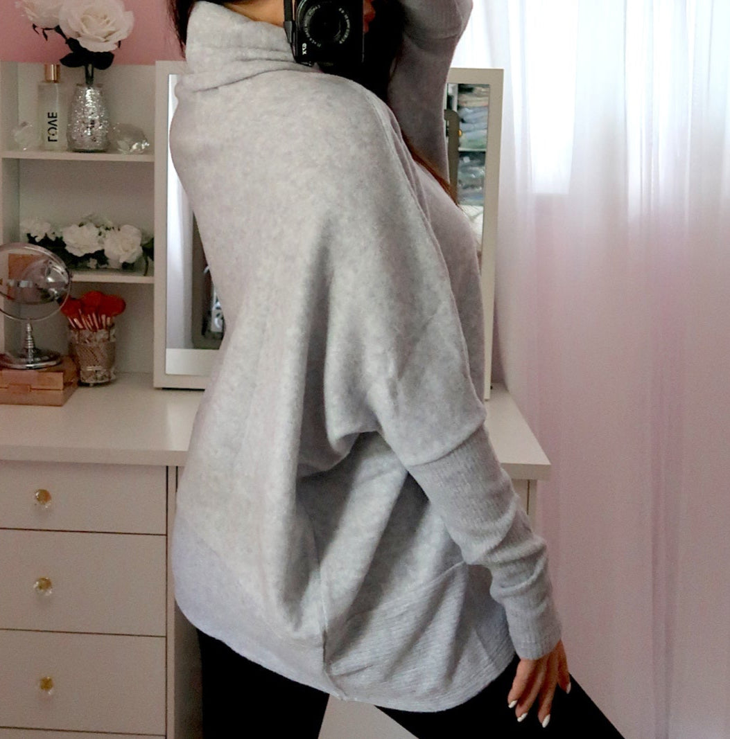 Cozy Up Sweater - Grey