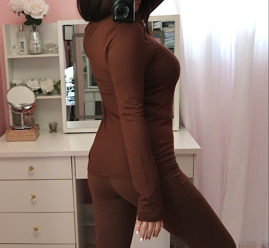 Butter Turtleneck Top - Chocolate