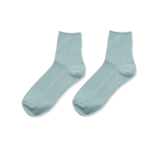 Ribbed Crew Socks (2 colors available)
