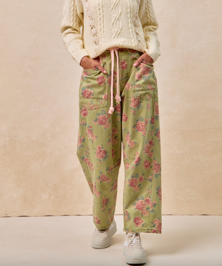 Garden Roses Ankle Pants