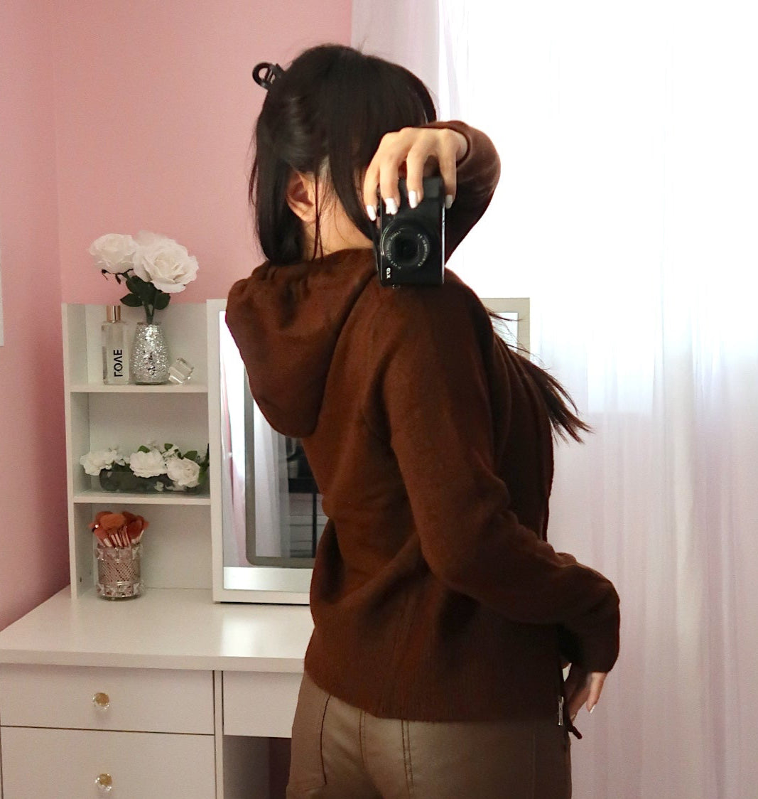 Coffee Shop Zip Up - Warm Brown