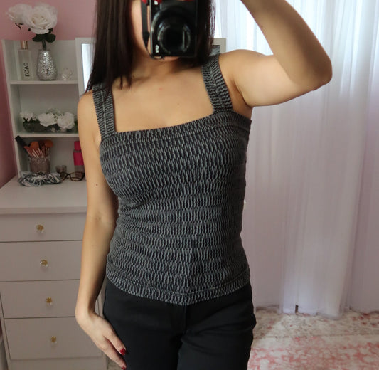 Seamless Crinkle Tank - Black