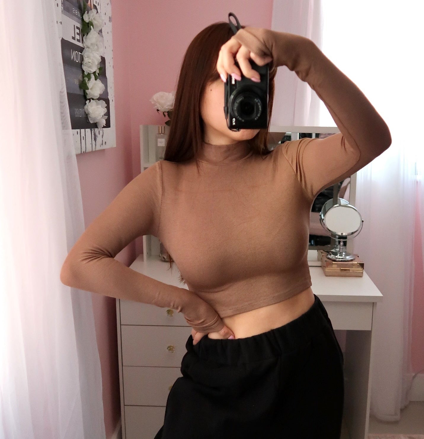 Besties Mock Neck - Mocha