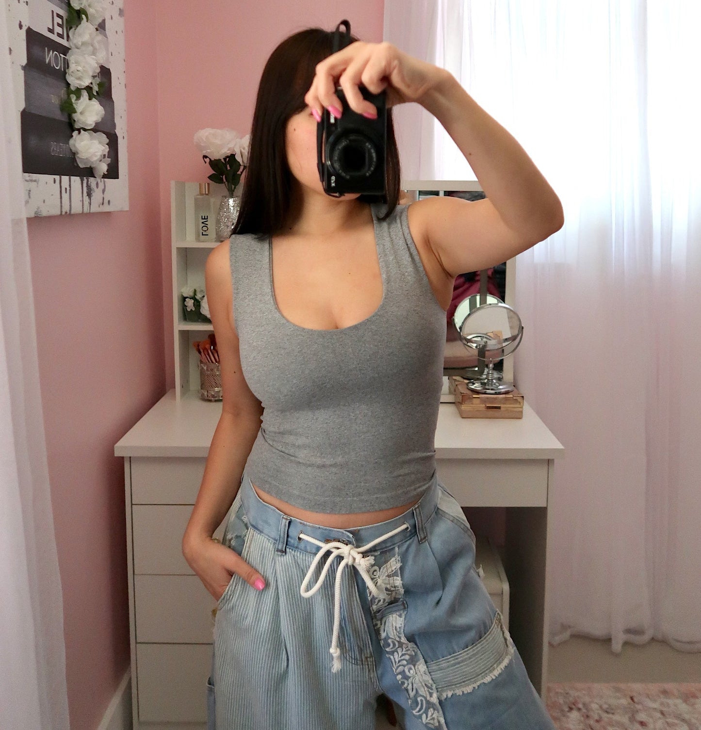 Seamless U-Neck Tank with built-in (2 colors available)