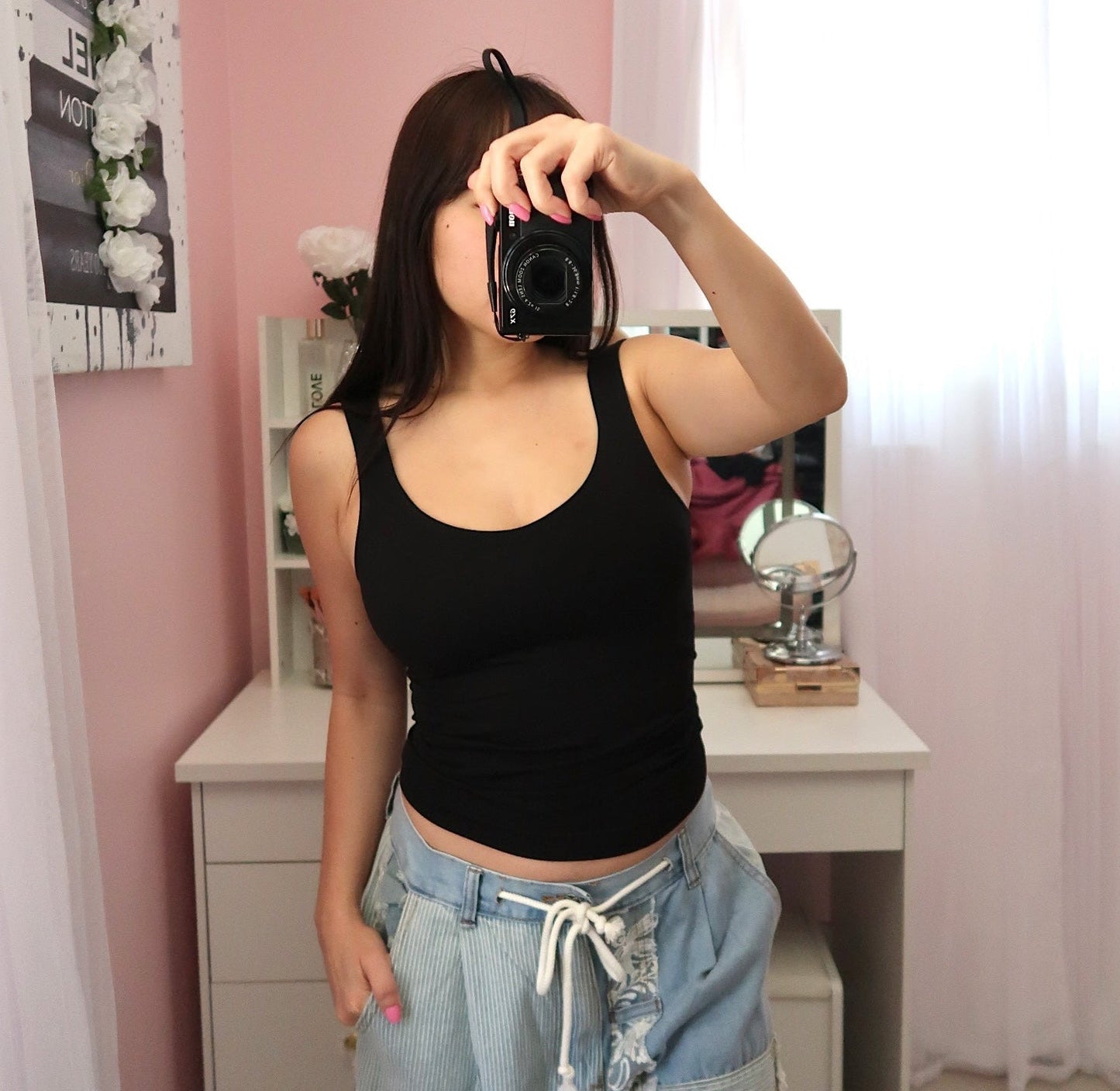 Seamless Long Tank with built-in (2 colors available)