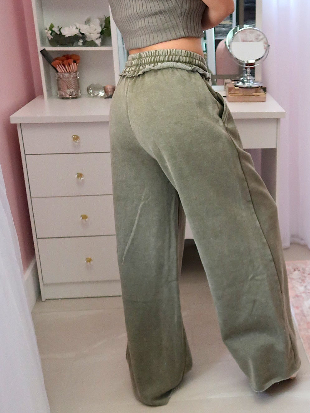 Vintage Wash Sweatpants - Olive
