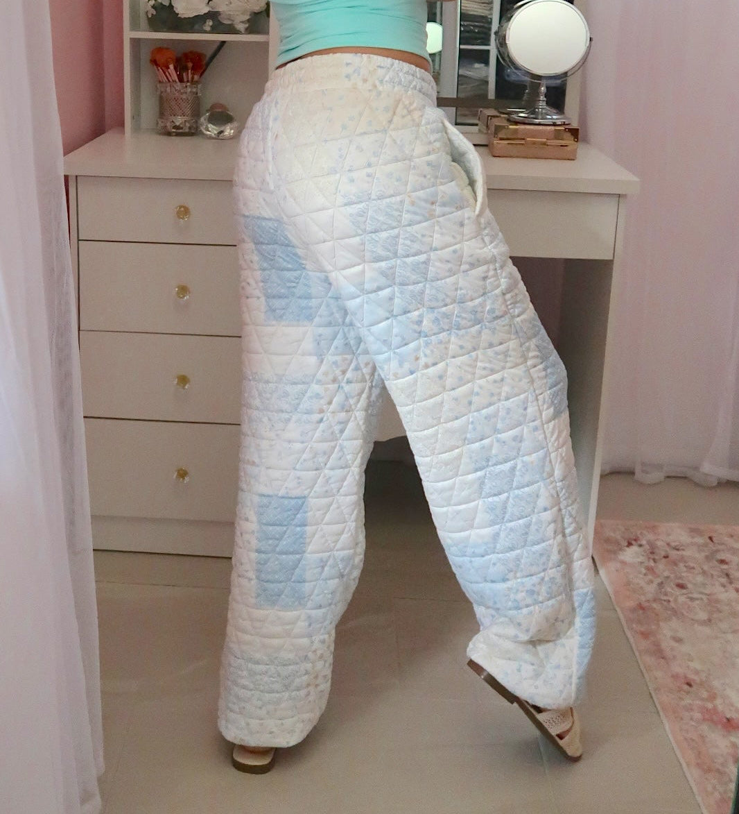 Quilted Pastel Joggers - Baby Blue