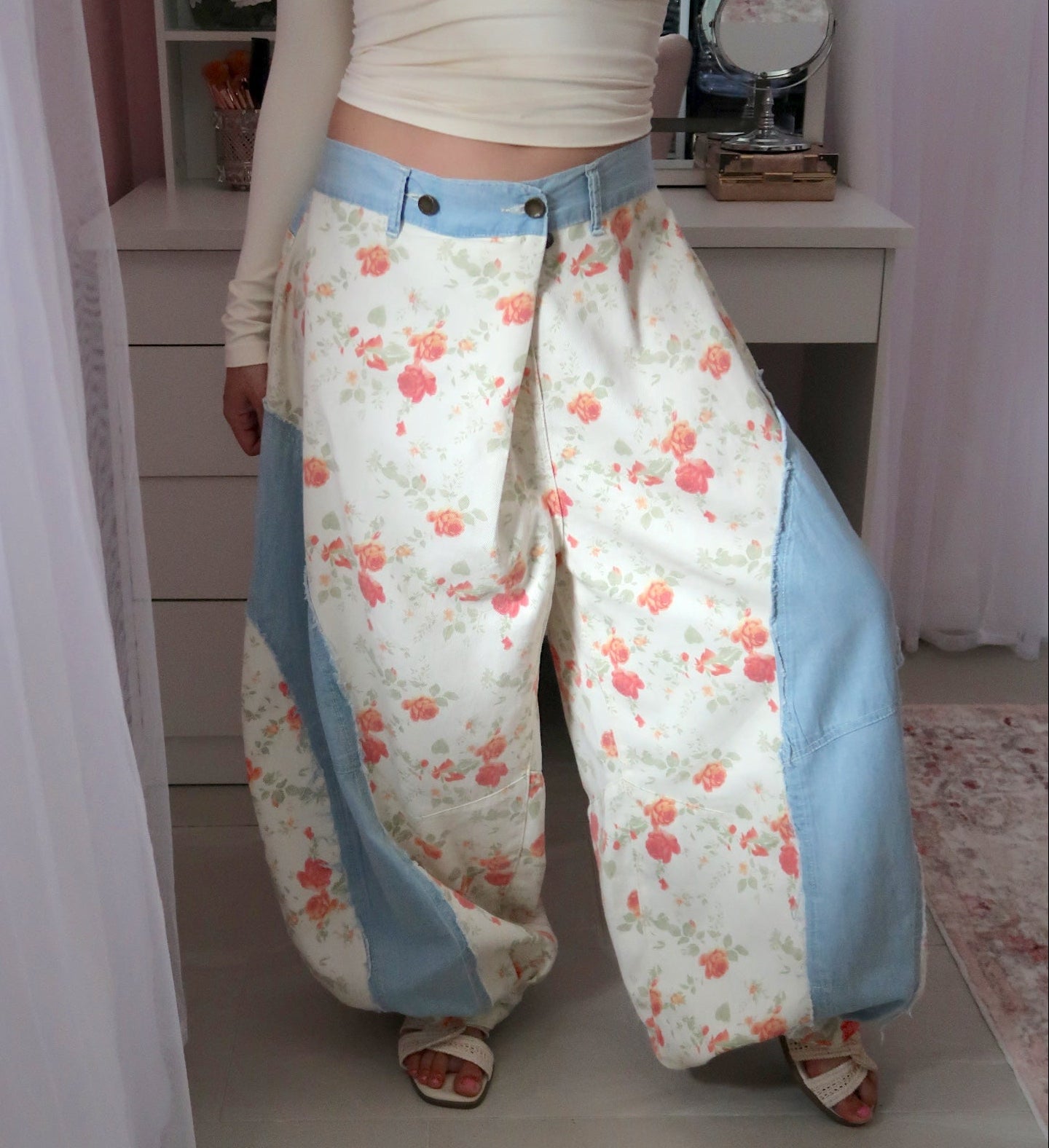 Floral Fields Pants *size down*