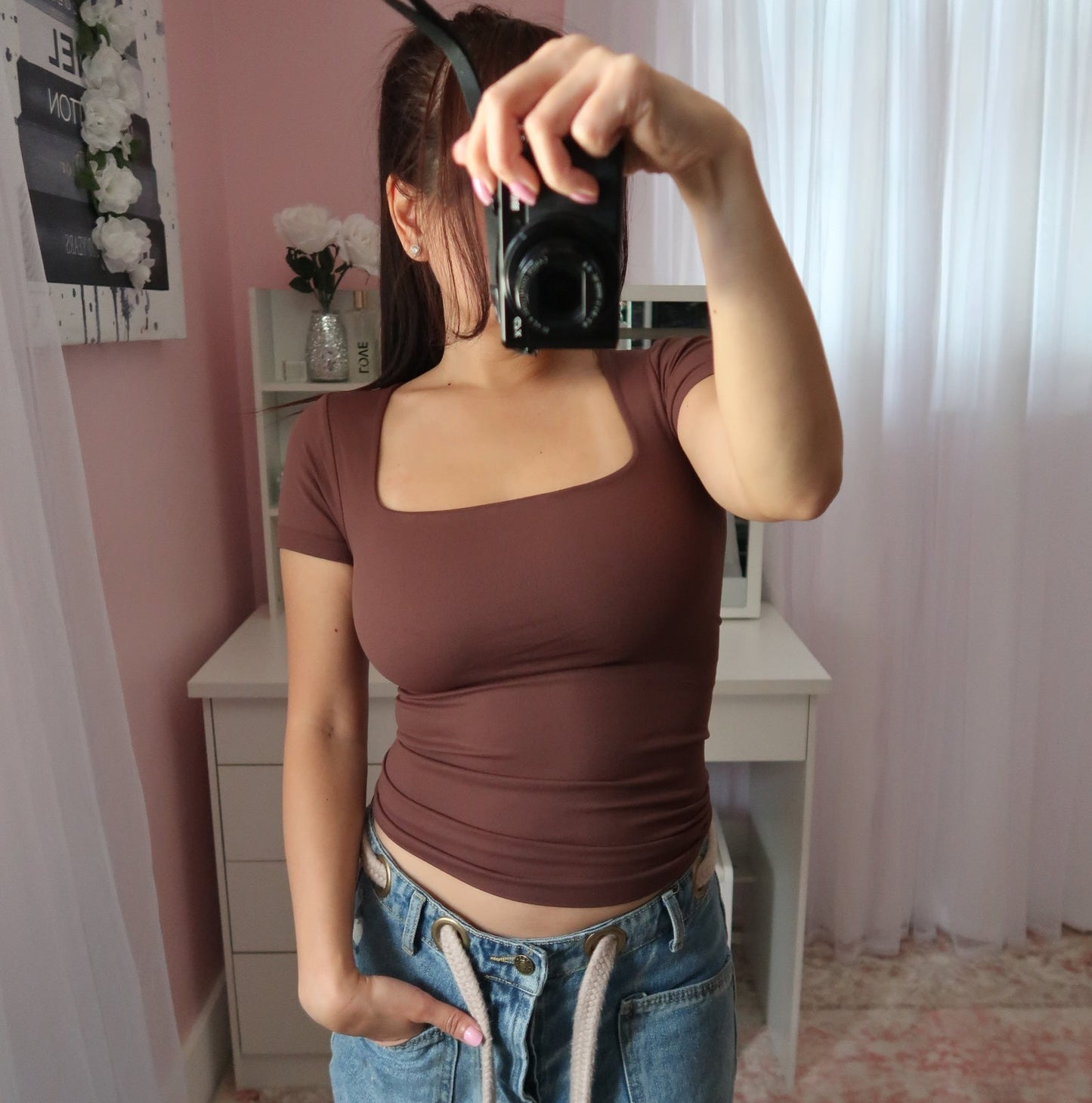 Seamless Square Tee with built-in  (4 colors available)
