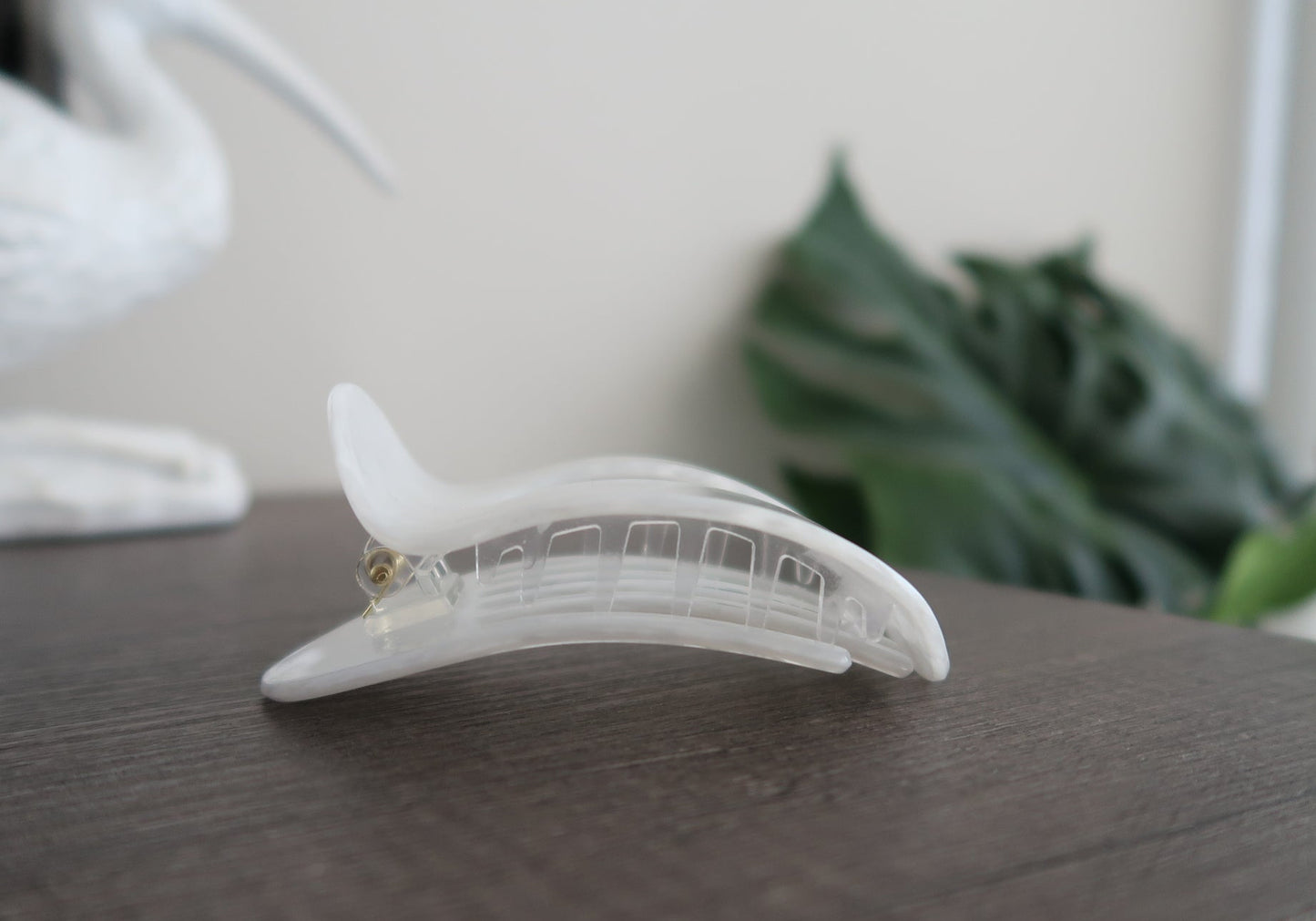 Jumbo Lay Flat Claw Clip (5 colors available)