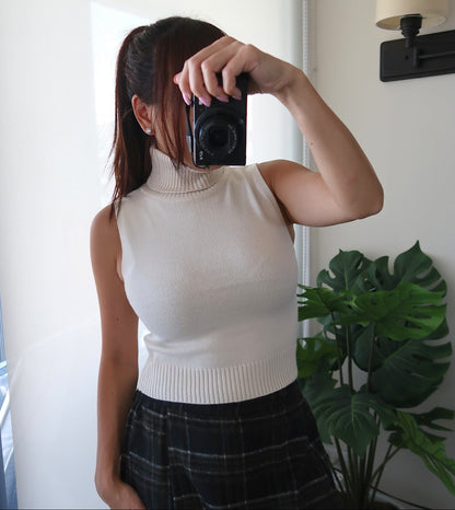 So Fall Cropped Turtleneck Top *3 colors available*