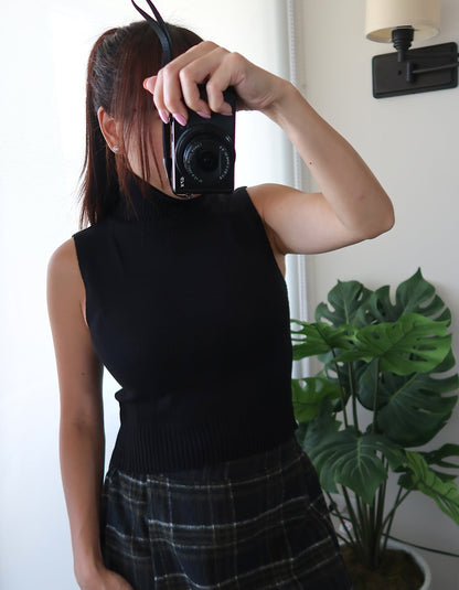 So Fall Cropped Turtleneck Top *3 colors available*
