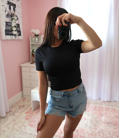 High Stretch Seamless Crop Tee - Black (L/XL)