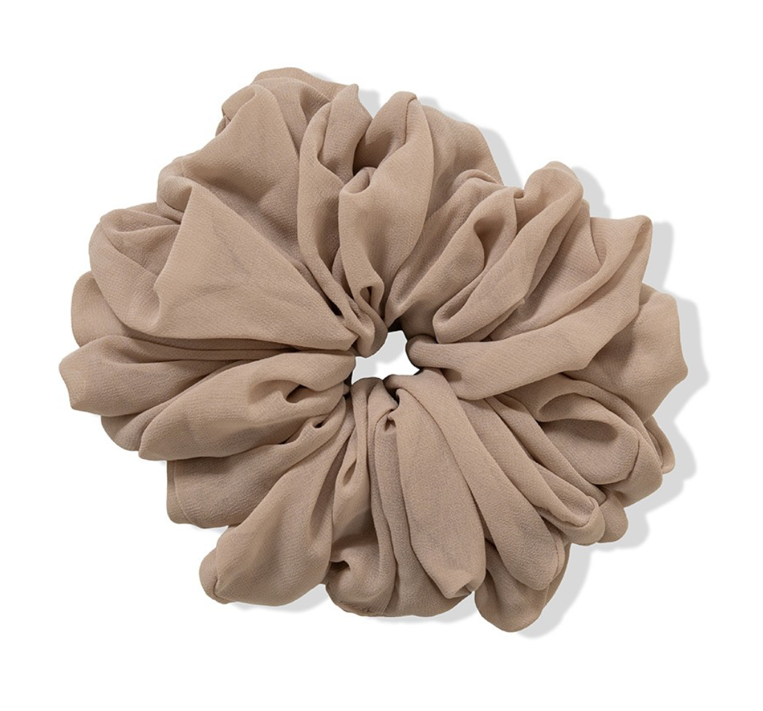 Huge Fluffy Scrunchie - Mocha