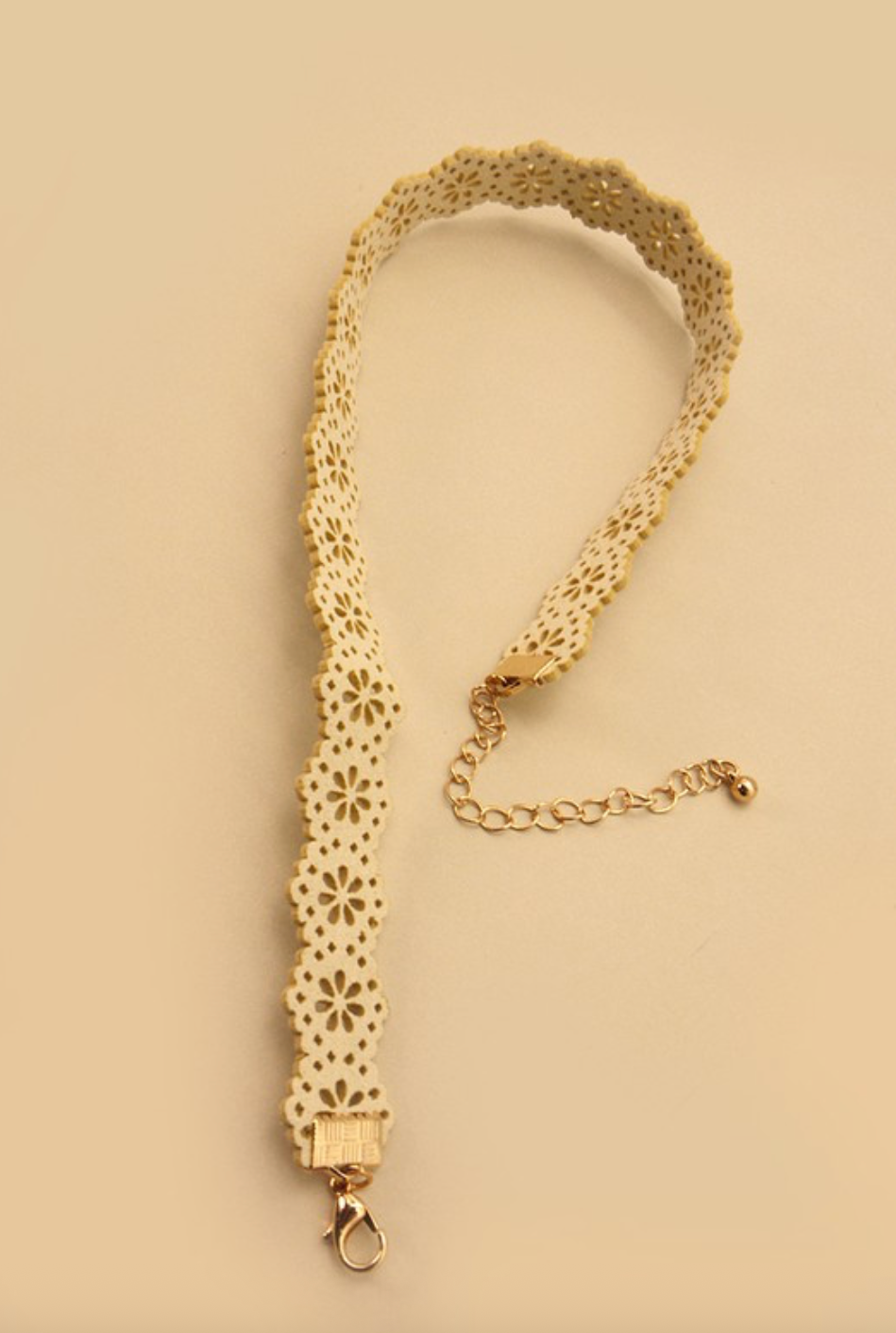 Flower Suede Choker - Ivory