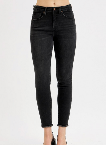 Risen Tummy Control Skinny Jeans (size 1)
